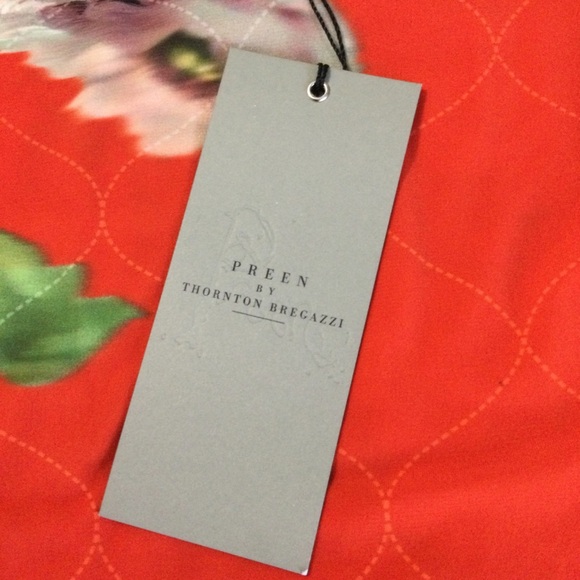 Preen Red Lotus Flower Xandria Stretch Top Size XS - Picture 9 of 11